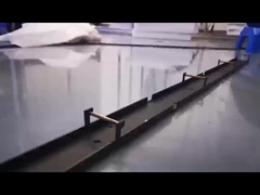 会議室と制御センターのクリストラークリア解像度